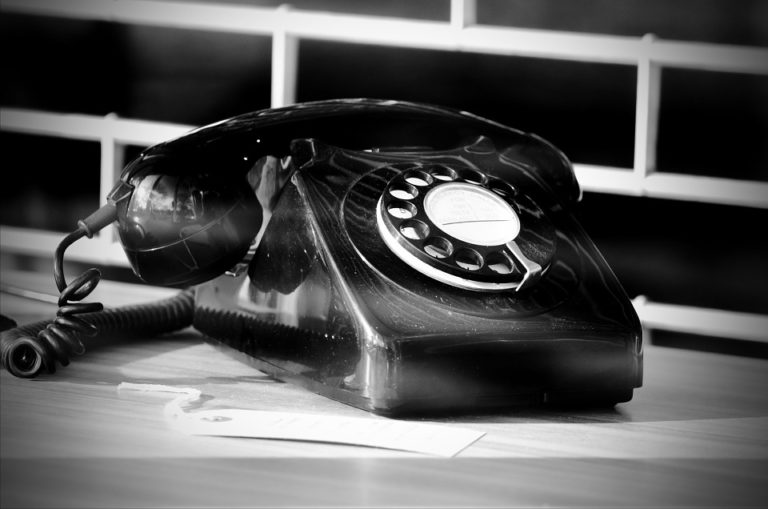 Zbog telefonskih prijetnji premijeru i članovima Vlade Ivan Jelić uvjetno osuđen na godinu dana