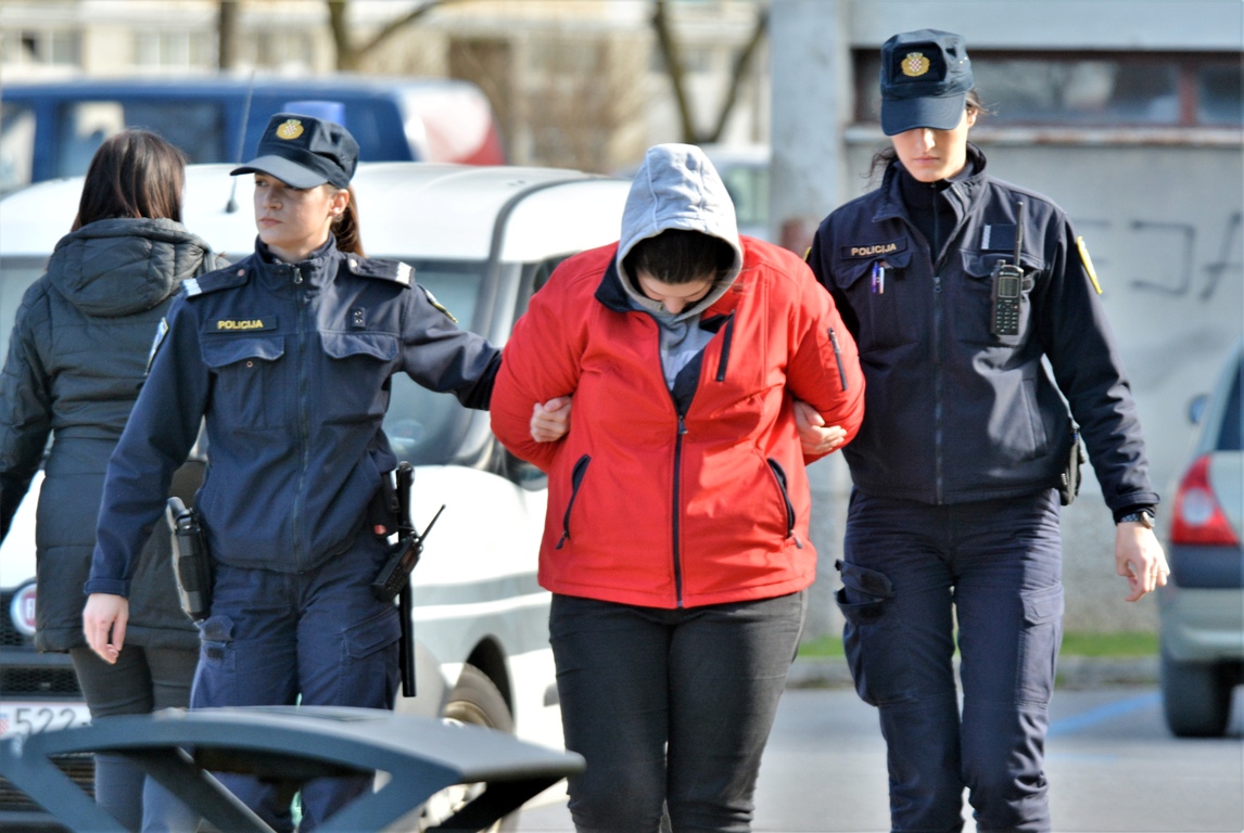 policija trovanje