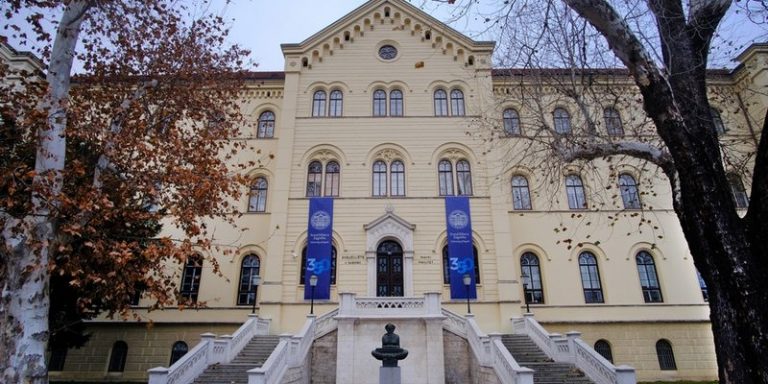 Više fakultetskih zaposlenika u Zagrebu osumnjičeno za malverzacije sa studentskim ugovorima