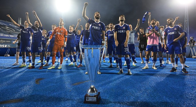 DINAMO SVLADAO HAJDUK I OSVOJIO SUPERKUP