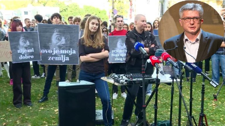 Završila izvanredna sjednica ADU-a: Prohiću izglasano nepovjerenje, ispričao se studentima